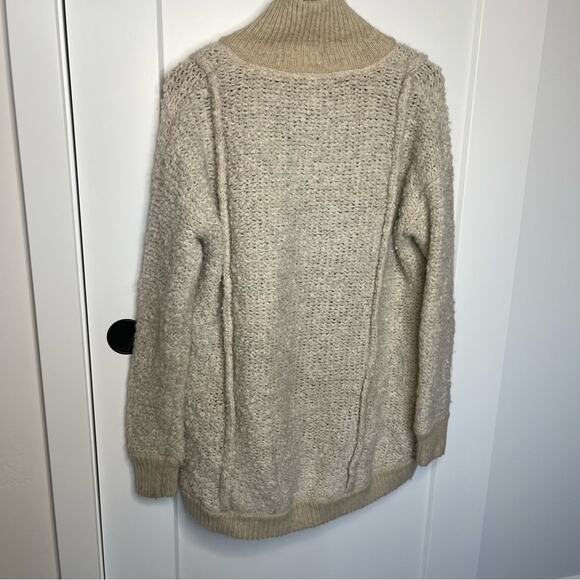 Free People Oversized Cream Fuzzy Zip Front Sweater Cardigan Size Medium - Picture 7 of 7